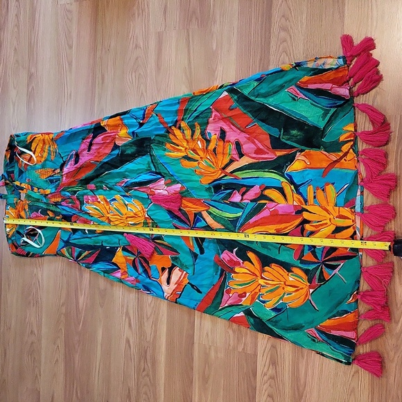 NWT Farm Rio x Anthropologie Cover Up Maxie Dress Size Medium - Picture 8 of 8